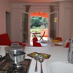 Complesso La Foce - Clima, Parcheggi, Spazi Esterni Privati דירה