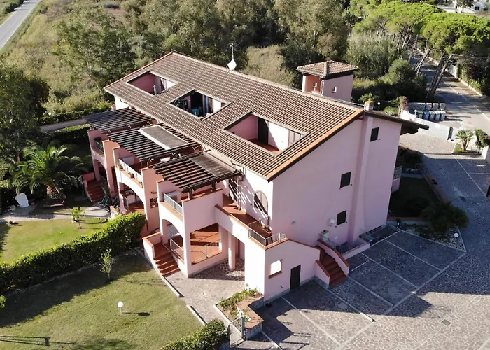 Complesso La Foce - Clima, Parcheggi, Spazi Esterni Privati Апартаменты